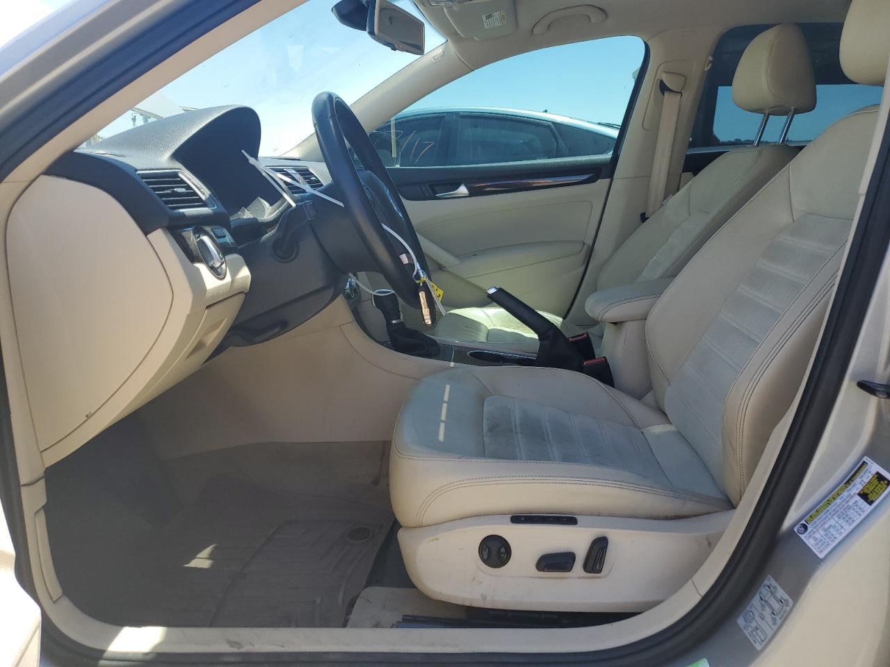 2014 Volkswagen Passat Sel VIN: 1VWCN7A38EC108160 Lot: 65411385