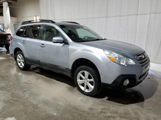  SUBARU OUTBACK 2013 Серебристый