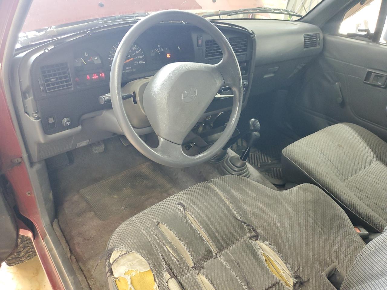 1994 Toyota Pickup 1/2 Ton Extra Long Wheelbase Dx VIN: 4TARN13P3RZ185463 Lot: 64317625