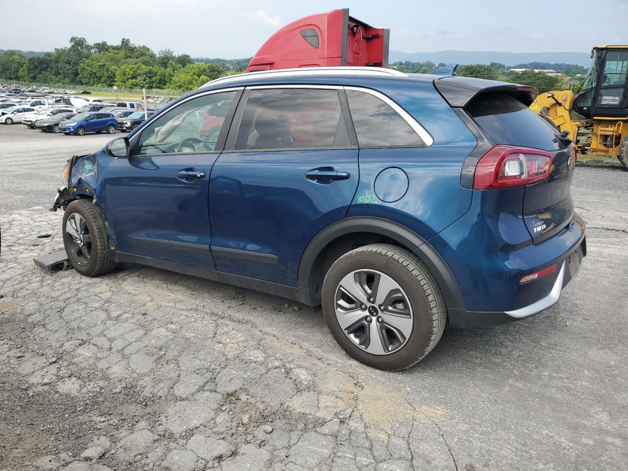 kndcb3lc2k5255415 KNDCB3LC2K5255415 2019 Kia Niro Fe