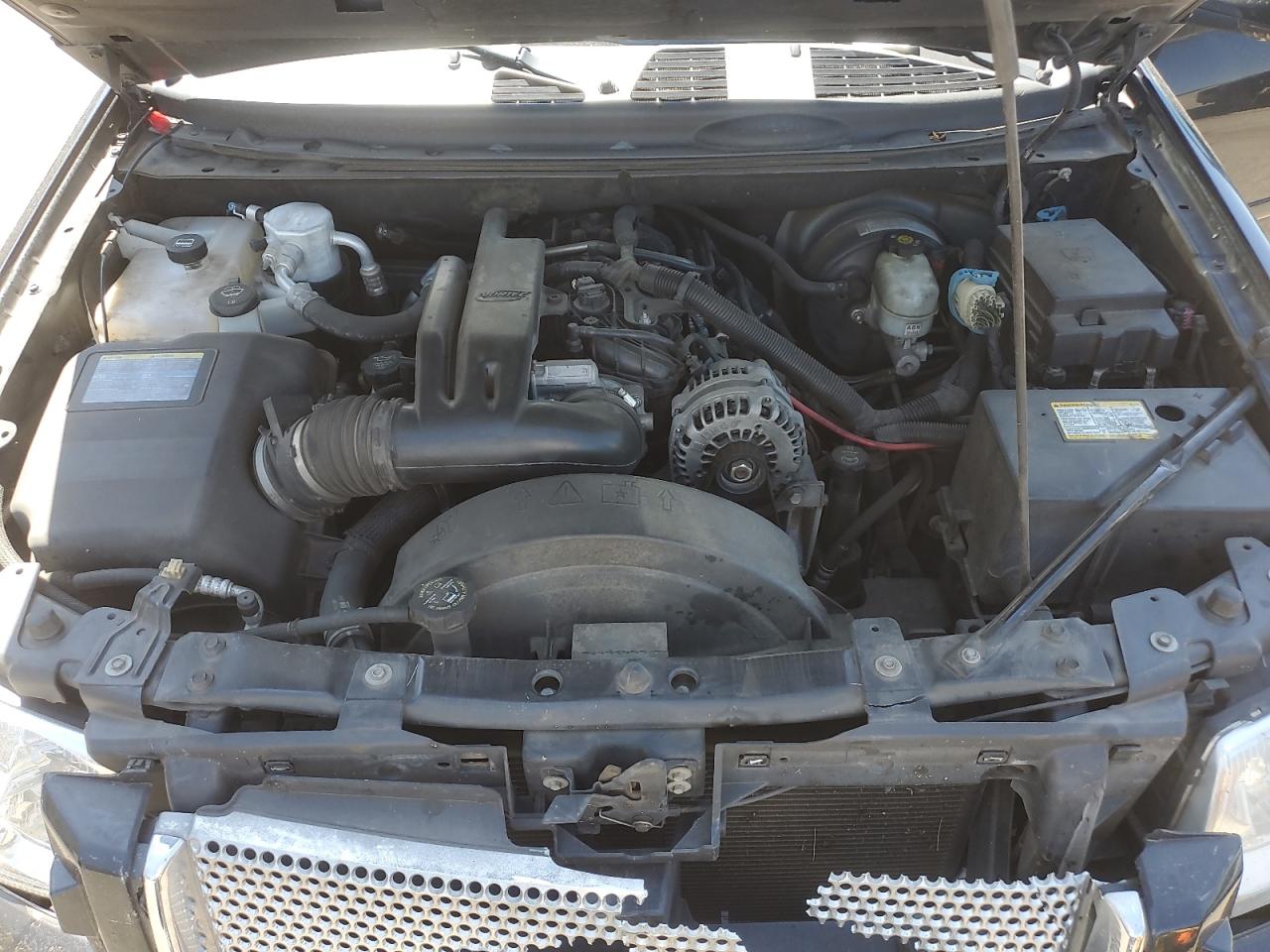 2008 GMC Envoy Denali VIN: 1GKET63M382201670 Lot: 66002825