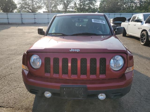 Parquets JEEP PATRIOT 2015 Czerwony