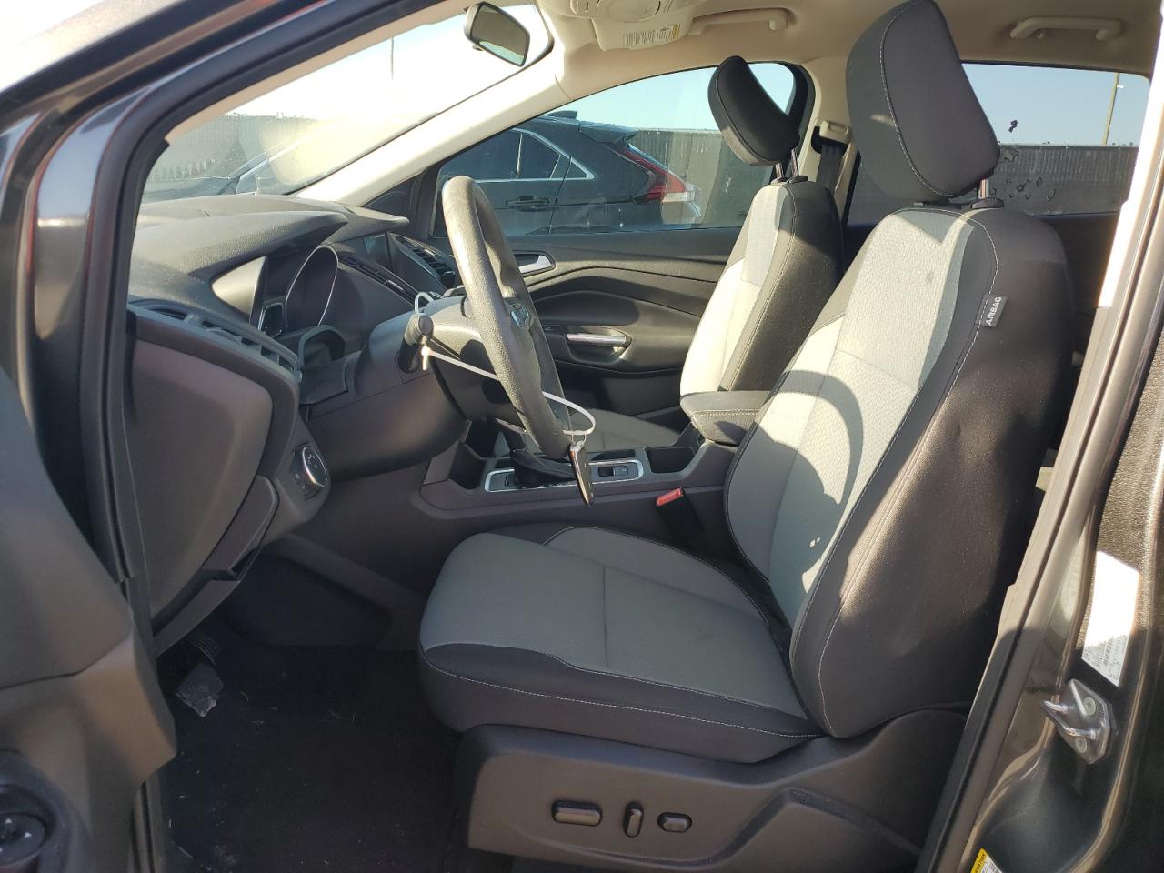 1FMCU0GDXKUA75063 FORD ESCAPE 2019