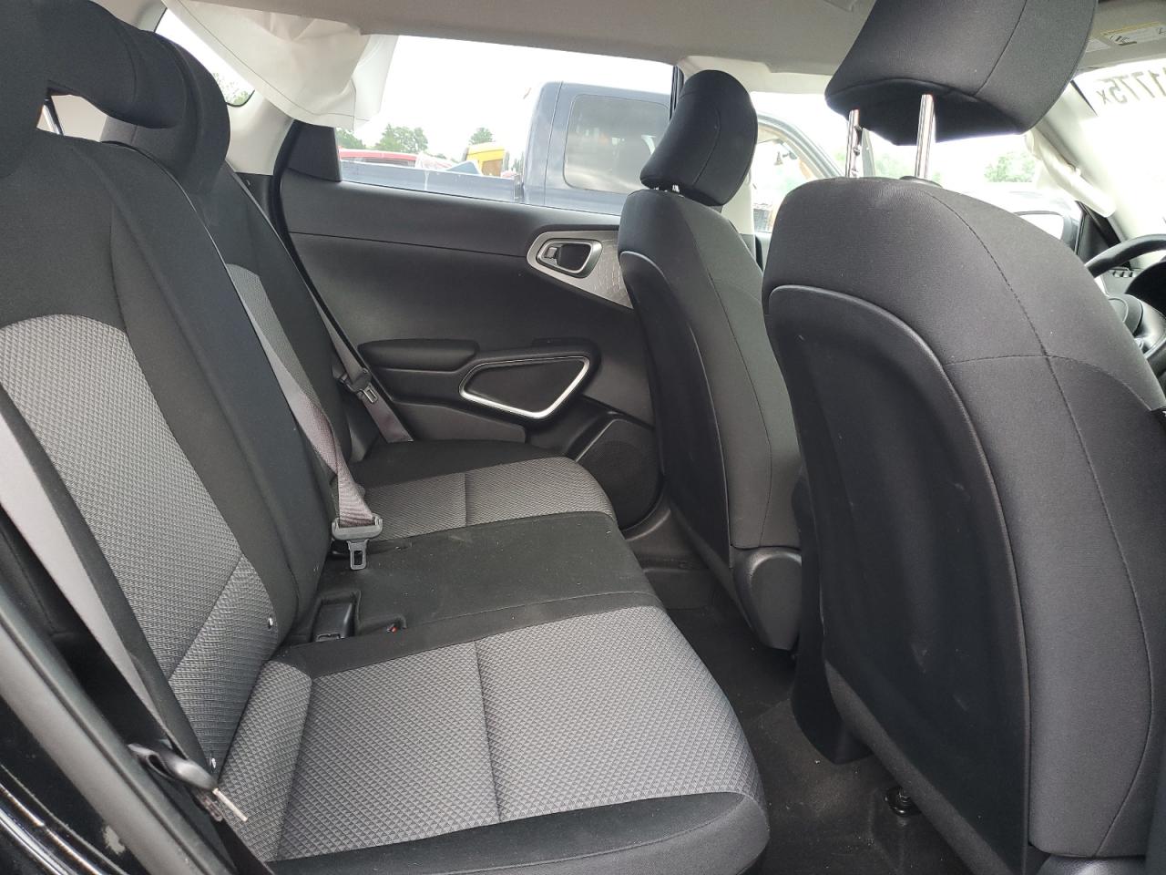 2020 Kia Soul Lx VIN: KNDJ23AU5L7048557 Lot: 64041775