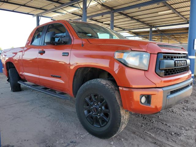 Pickups TOYOTA TUNDRA 2015 Pomarańczowy