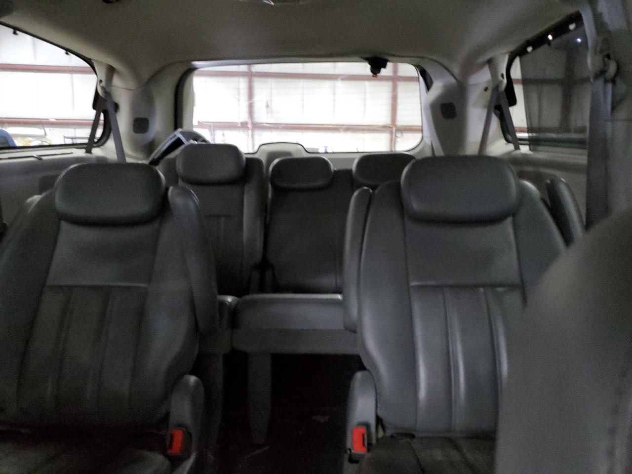 2009 Chrysler Town & Country Touring VIN: 2A8HR54199R633861 Lot: 65095435