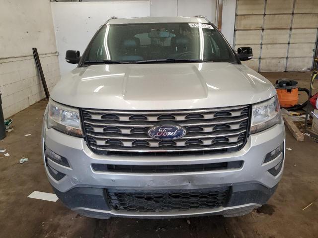Parquets FORD EXPLORER 2017 Silver