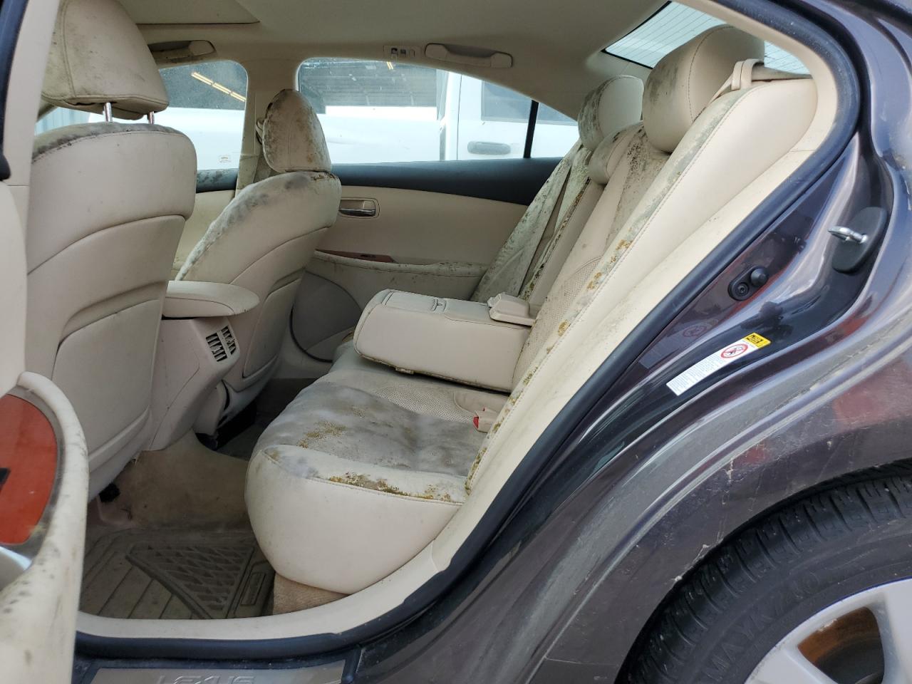 2011 Lexus Es 350 VIN: JTHBK1EG3B2426169 Lot: 64868515