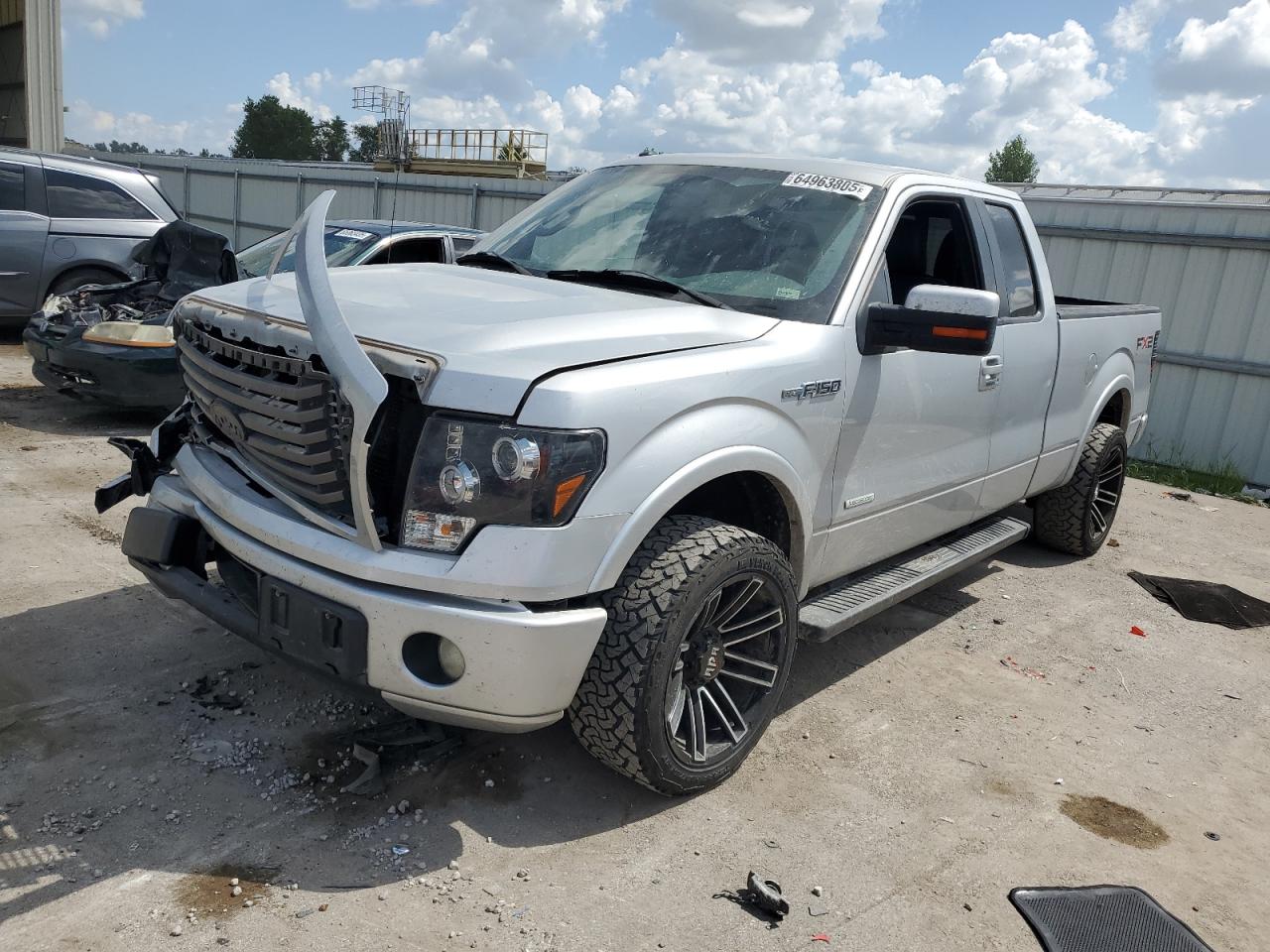 2011 Ford F150 Super Cab VIN: 1FTFX1CT9BKE07324 Lot: 64963805