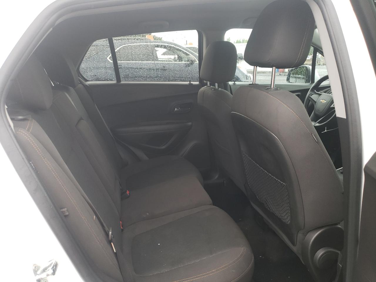 2018 Chevrolet Trax Ls VIN: KL7CJKSB6JB572035 Lot: 64362905