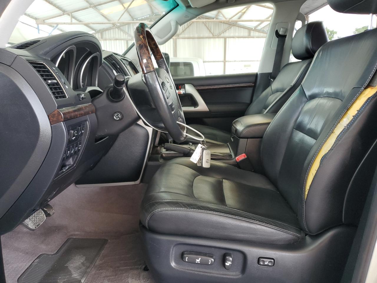 2015 Toyota Land Cruiser VIN: JTMHY7AJ3F4032390 Lot: 62382955