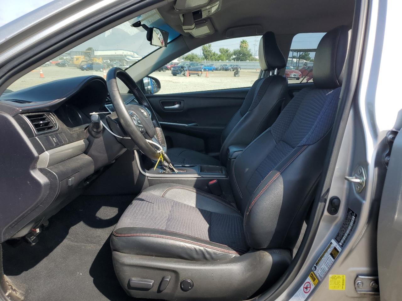 2015 Toyota Camry Le VIN: 4T1BF1FK6FU038478 Lot: 64141055