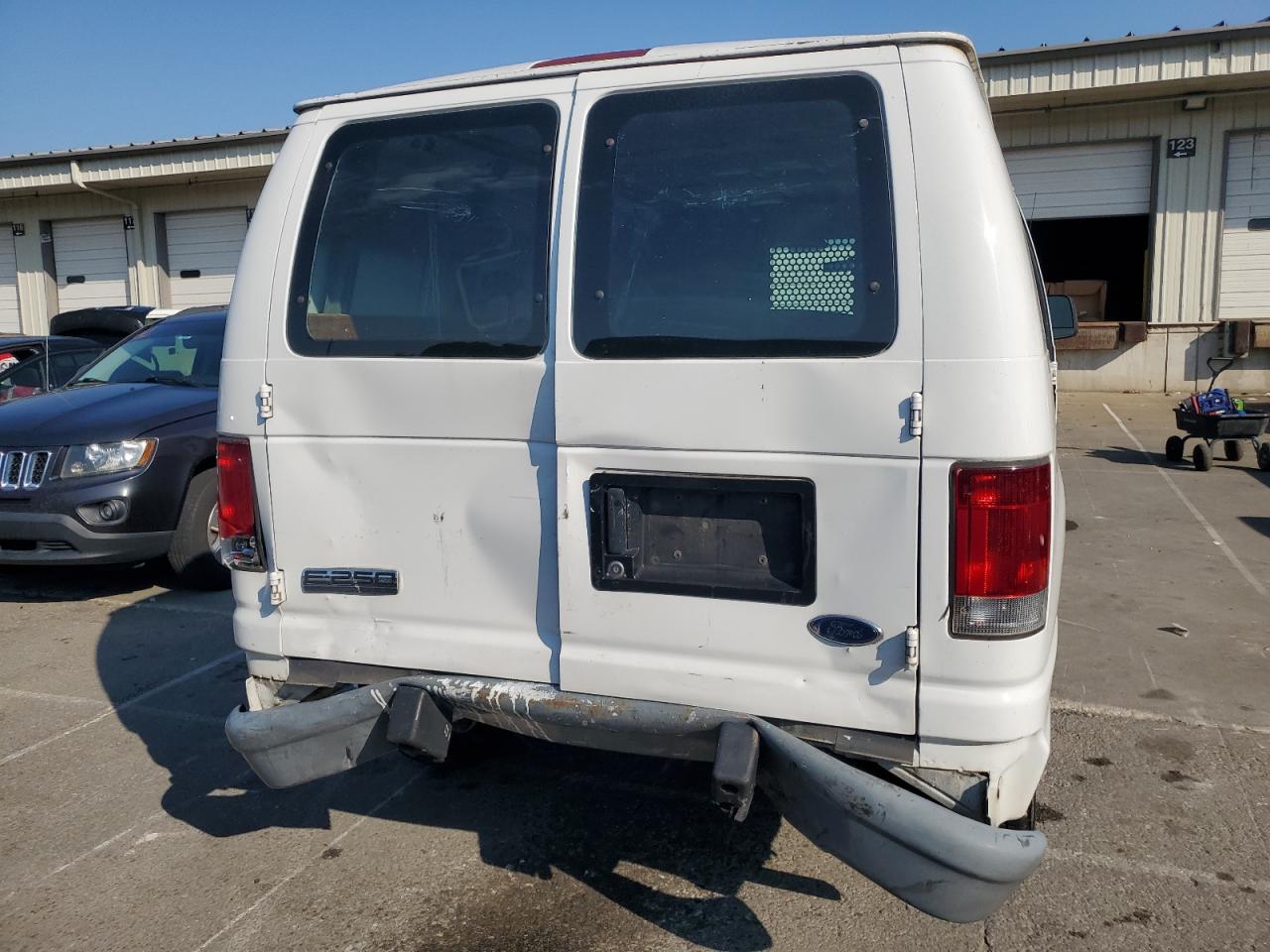 2007 Ford Econoline E250 Van VIN: 1FTNE24W07DA33438 Lot: 63575475