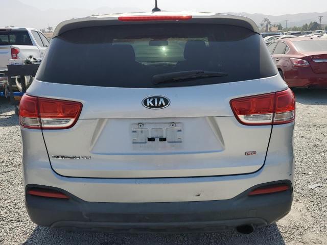  KIA SORENTO 2016 Srebrny