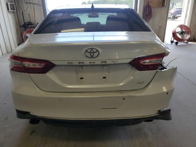 TOYOTA CAMRY 2018 White