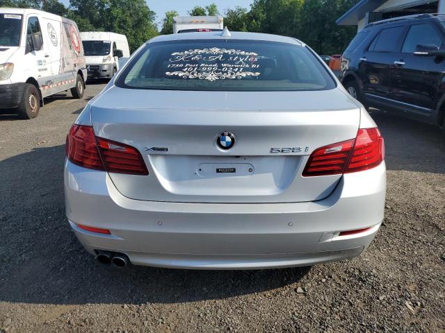 Sedans BMW 5 SERIES 2014 Srebrny