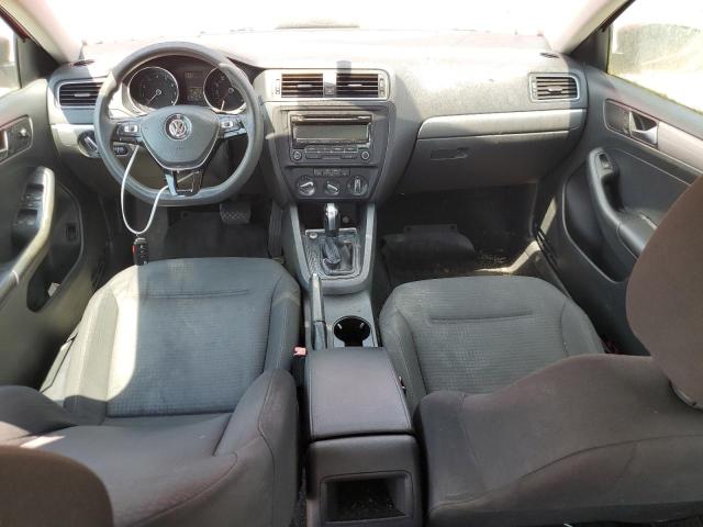  VOLKSWAGEN JETTA 2015 Красный