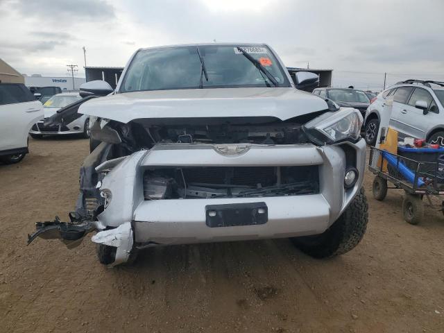  TOYOTA 4RUNNER 2016 Srebrny