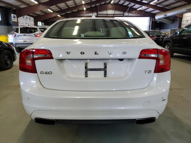 Sedans VOLVO S60 2014 Biały