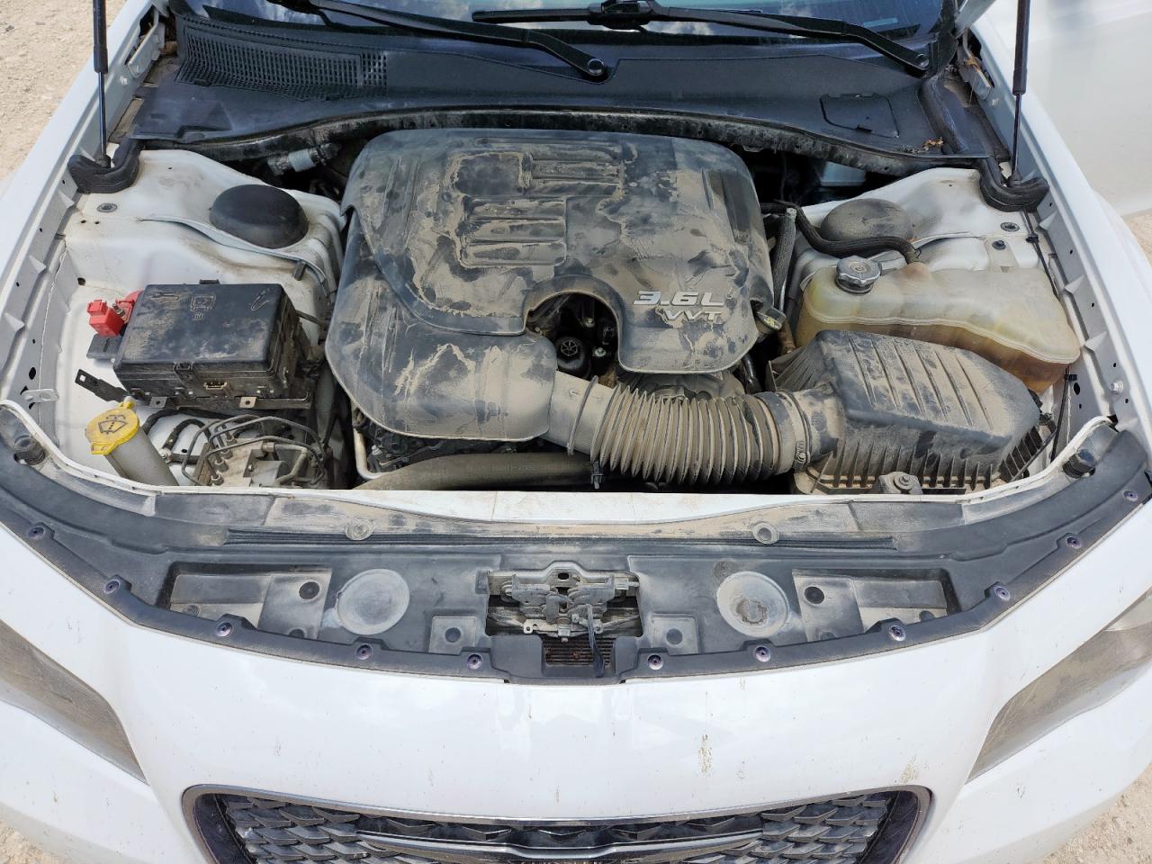 2021 Chrysler 300 Touring VIN: 2C3CCAAG5MH654147 Lot: 64513275
