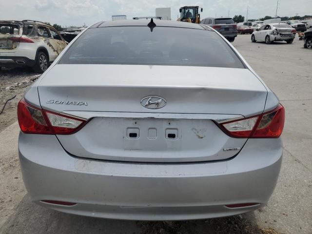 Sedans HYUNDAI SONATA 2012 Srebrny