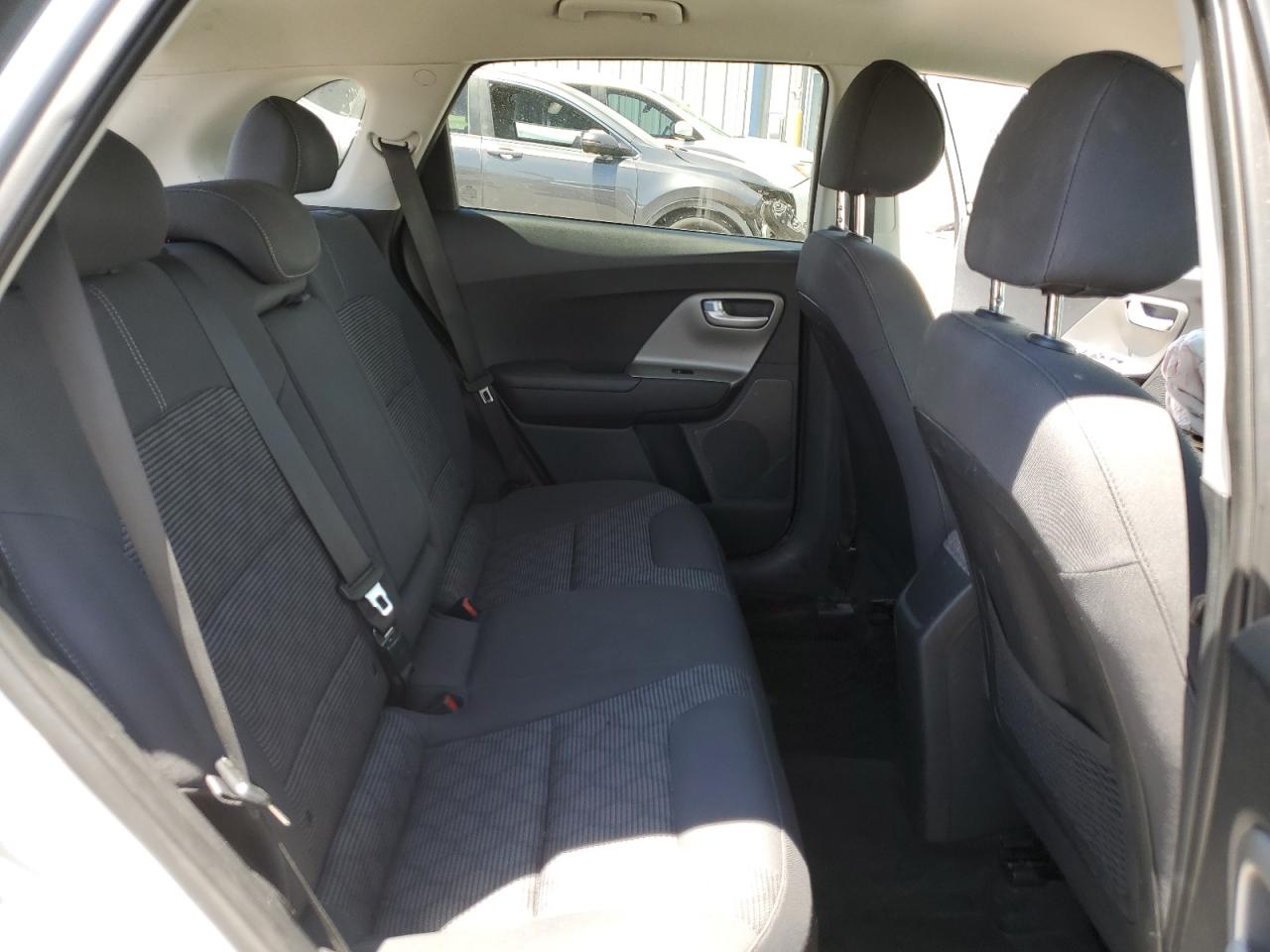 kndcb3lc0j5132839 KNDCB3LC0J5132839 2018 Kia Niro Fe