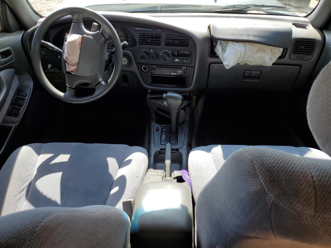1996 Toyota Camry Dx VIN: 4T1BG12K6TU715138 Lot: 65473895