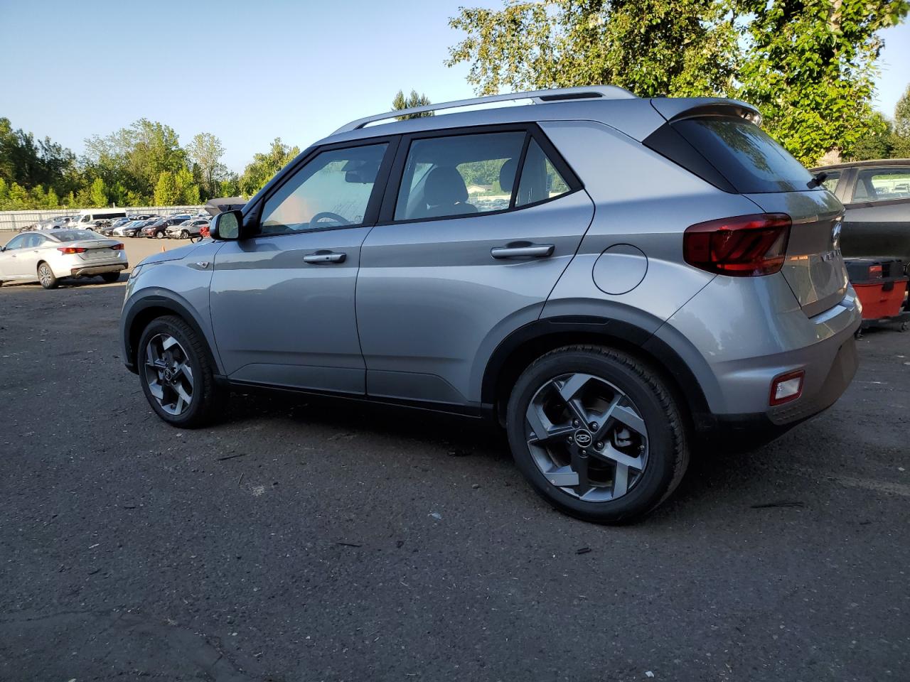 2025 Hyundai Venue Sel VIN: KMHRC8A39SU385300 Lot: 65056585