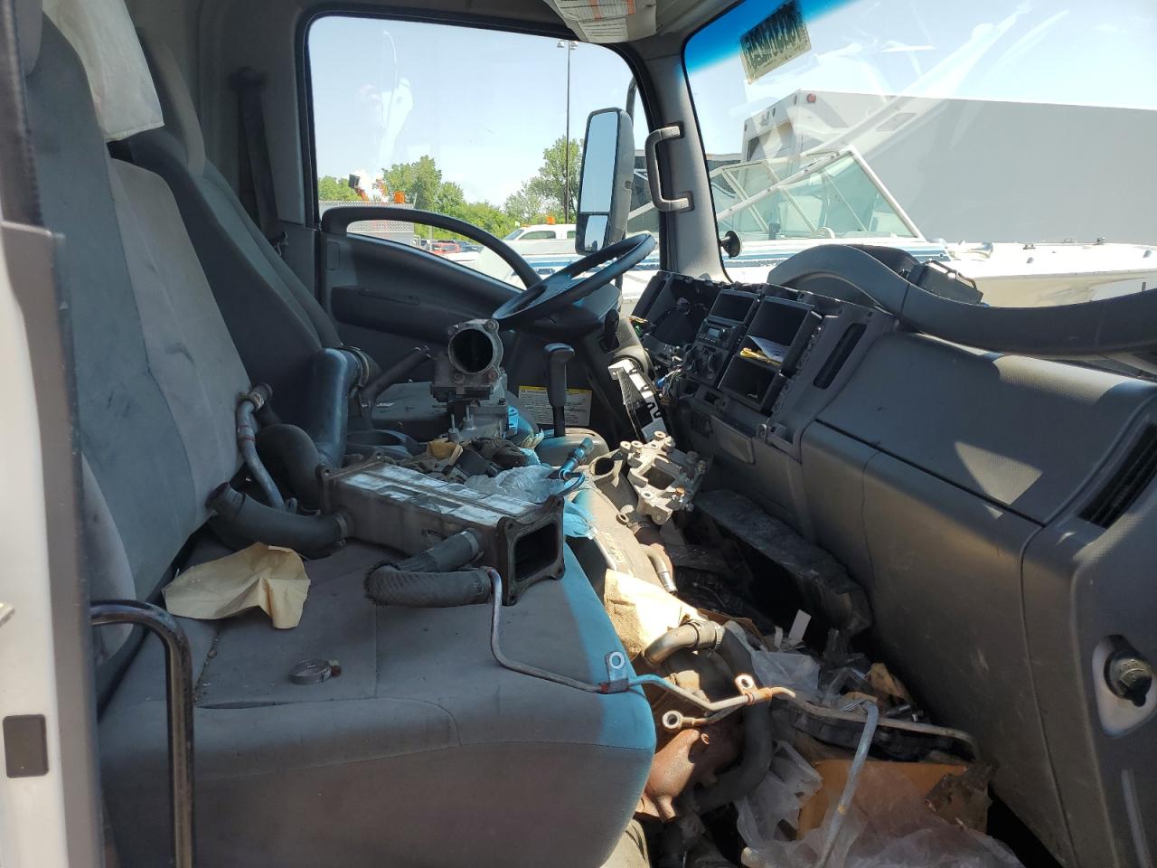 2019 Isuzu Nrr - Trucks VIN: JALE5W162K7304257 Lot: 63371825