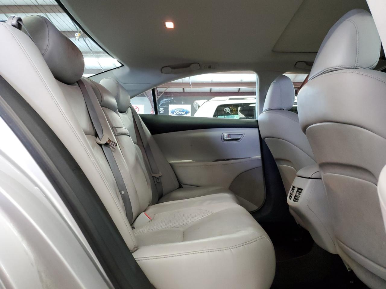 jthbk1eg5a2406360 JTHBK1EG5A2406360 2010 Lexus Es 350