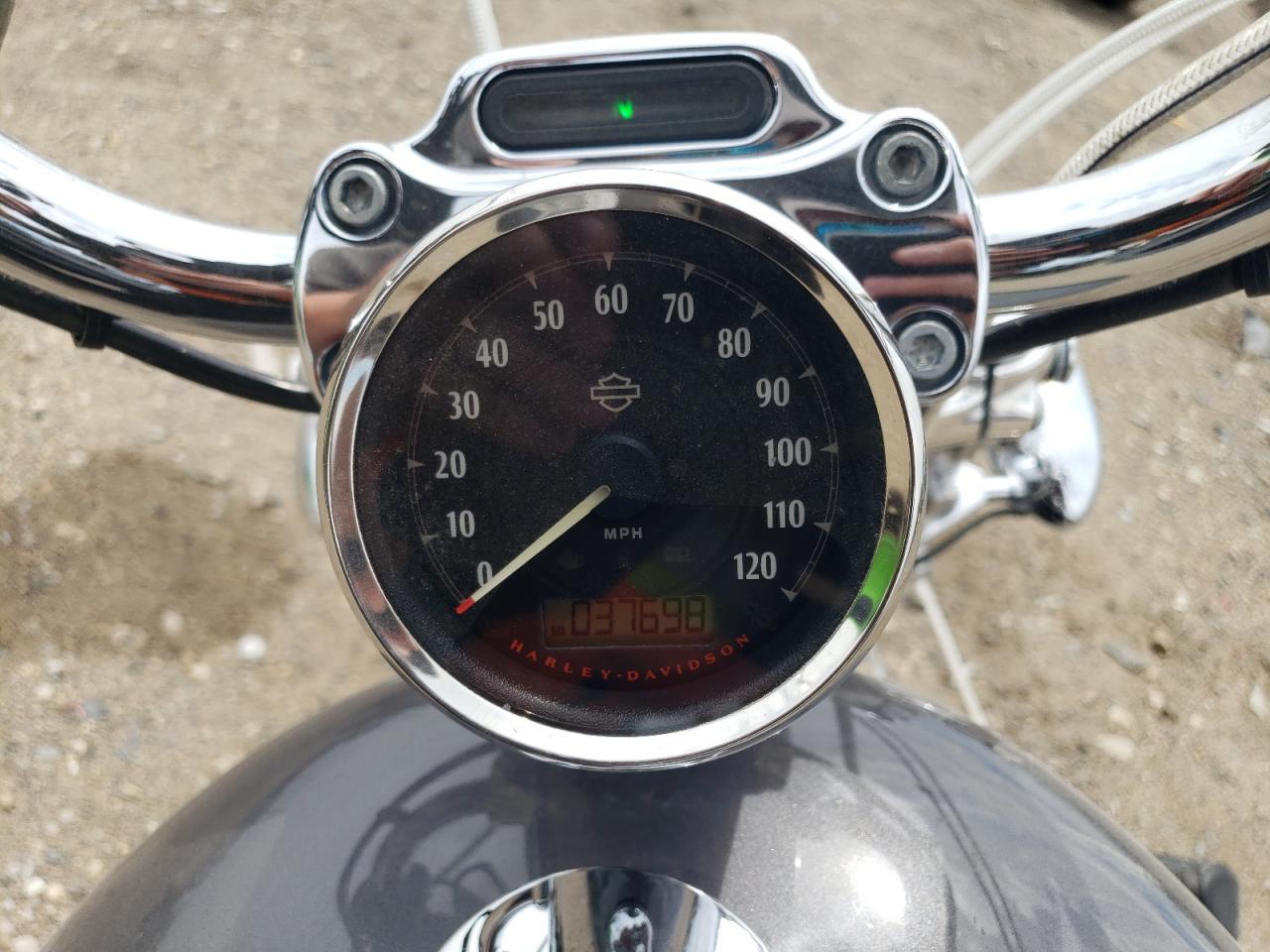 2014 Harley-Davidson Xl1200 Cp VIN: 1HD1LH313EC430141 Lot: 64440865