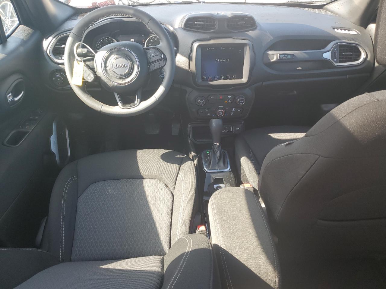 2021 Jeep Renegade Latitude VIN: ZACNJCBB5MPM75689 Lot: 64820505