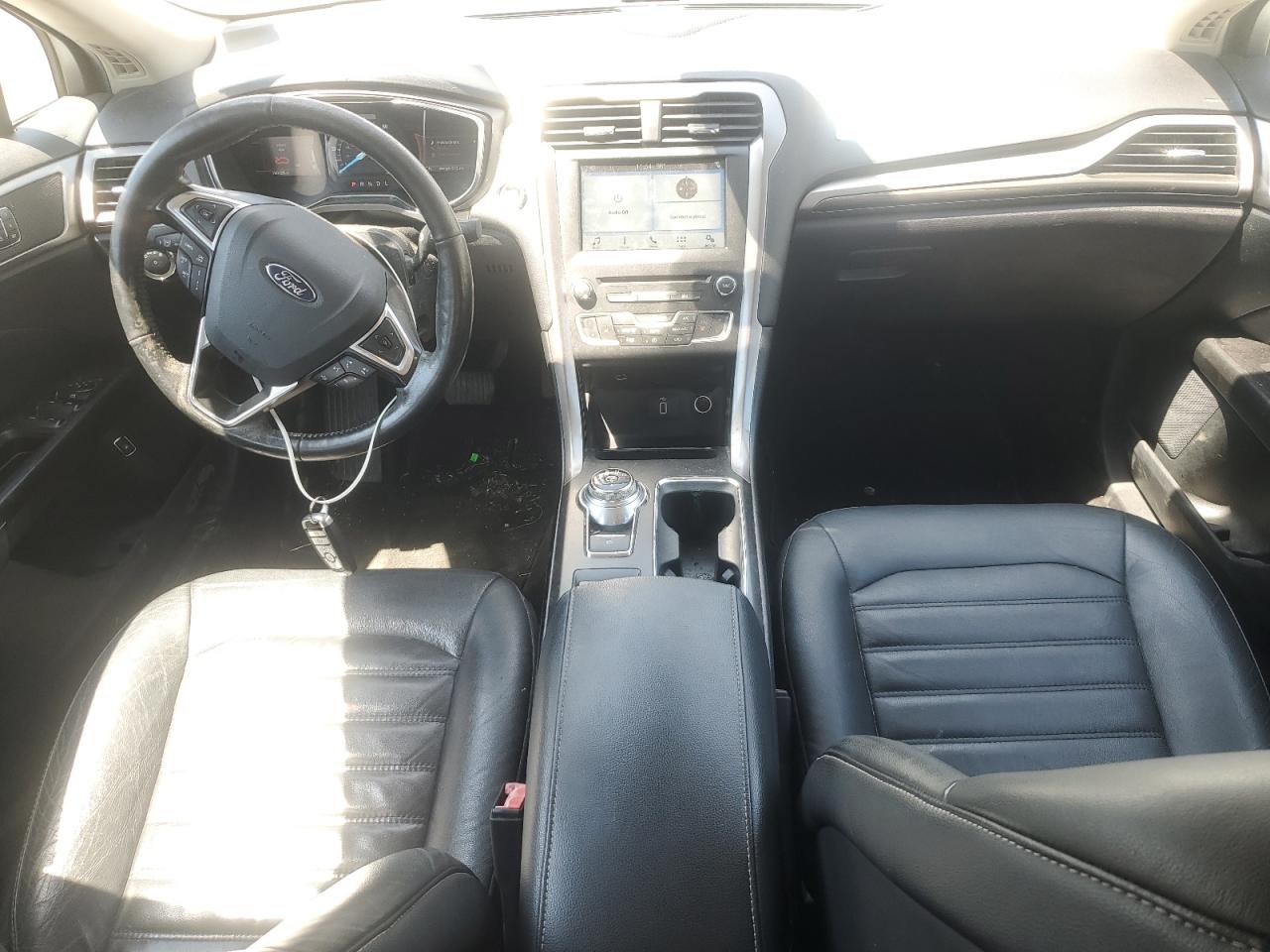 2017 Ford Fusion Se Hybrid VIN: 3FA6P0LUXHR409421 Lot: 66077275