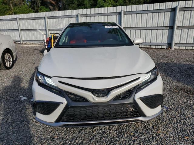  TOYOTA CAMRY 2022 Biały