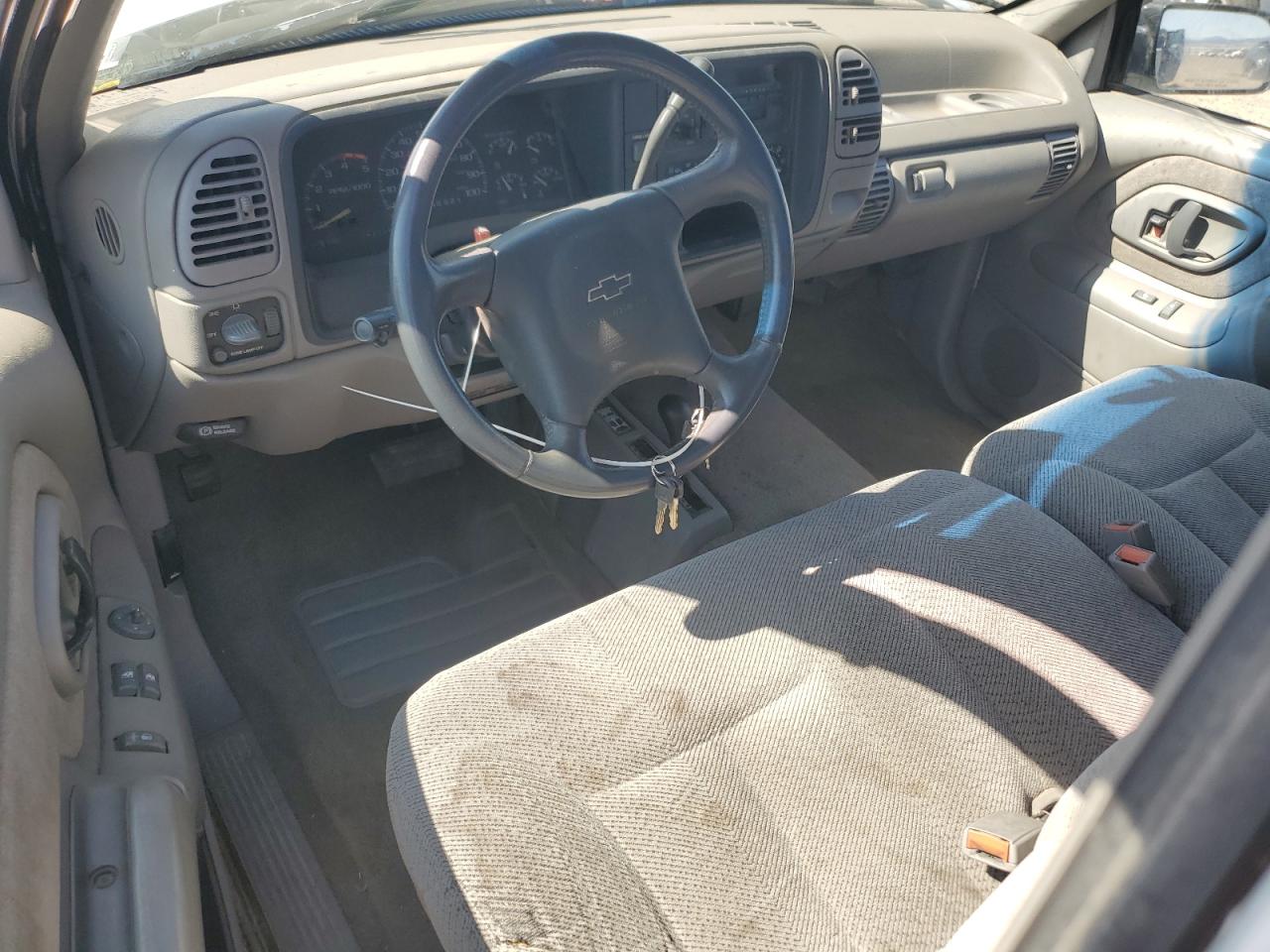1995 Chevrolet Gmt-400 K2500 VIN: 1GCGK29FXSE281693 Lot: 62783355