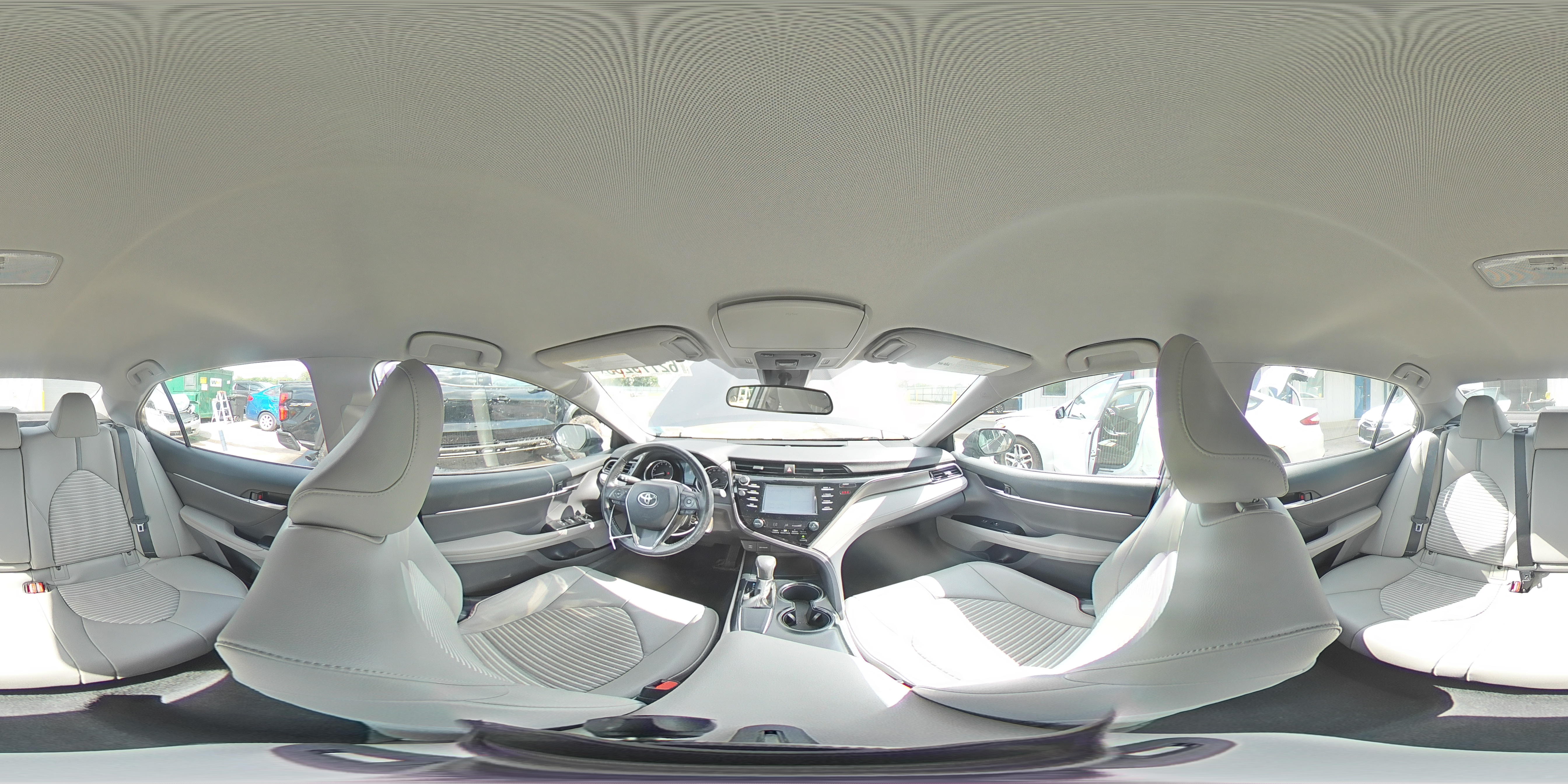2019 Toyota Camry L VIN: 4T1B11HK1KU692942 Lot: 62779255