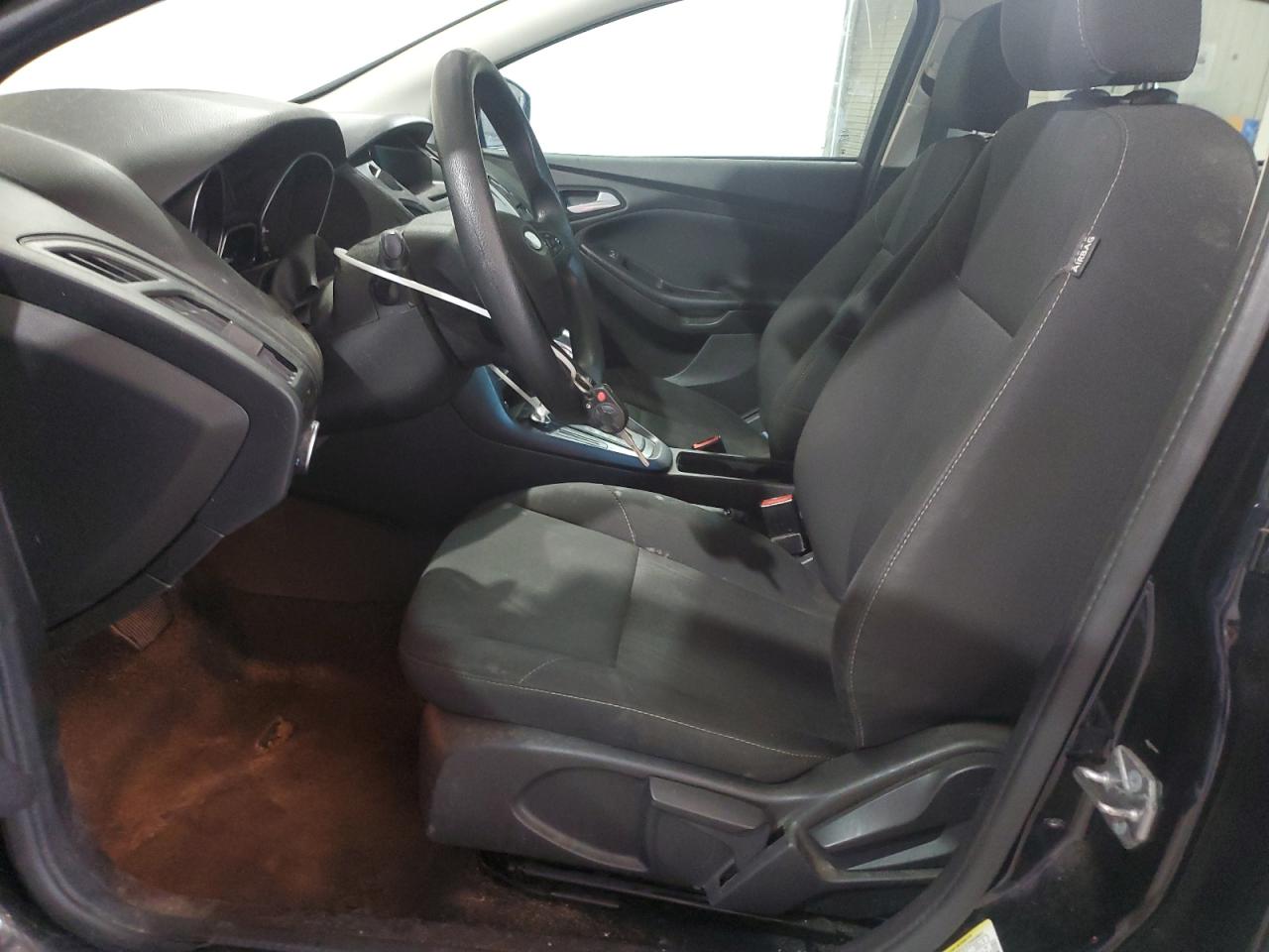 2016 Ford Focus Se VIN: 1FADP3K23GL342358 Lot: 63109915