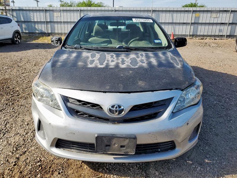 Sedans TOYOTA COROLLA 2012 Szary