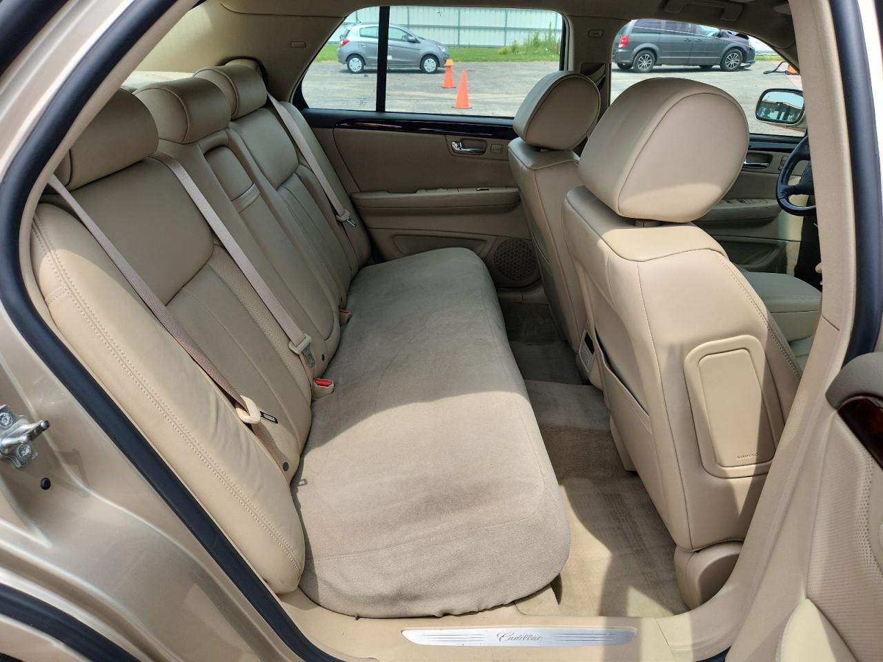 2006 Cadillac Dts VIN: 1G6KD57Y66U196083 Lot: 63399405