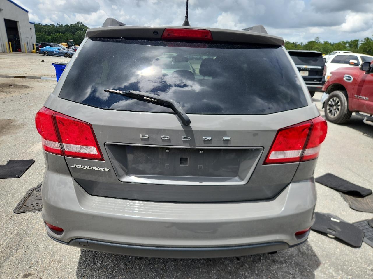 2019 Dodge Journey Se VIN: 3C4PDCBB5KT815710 Lot: 64356375