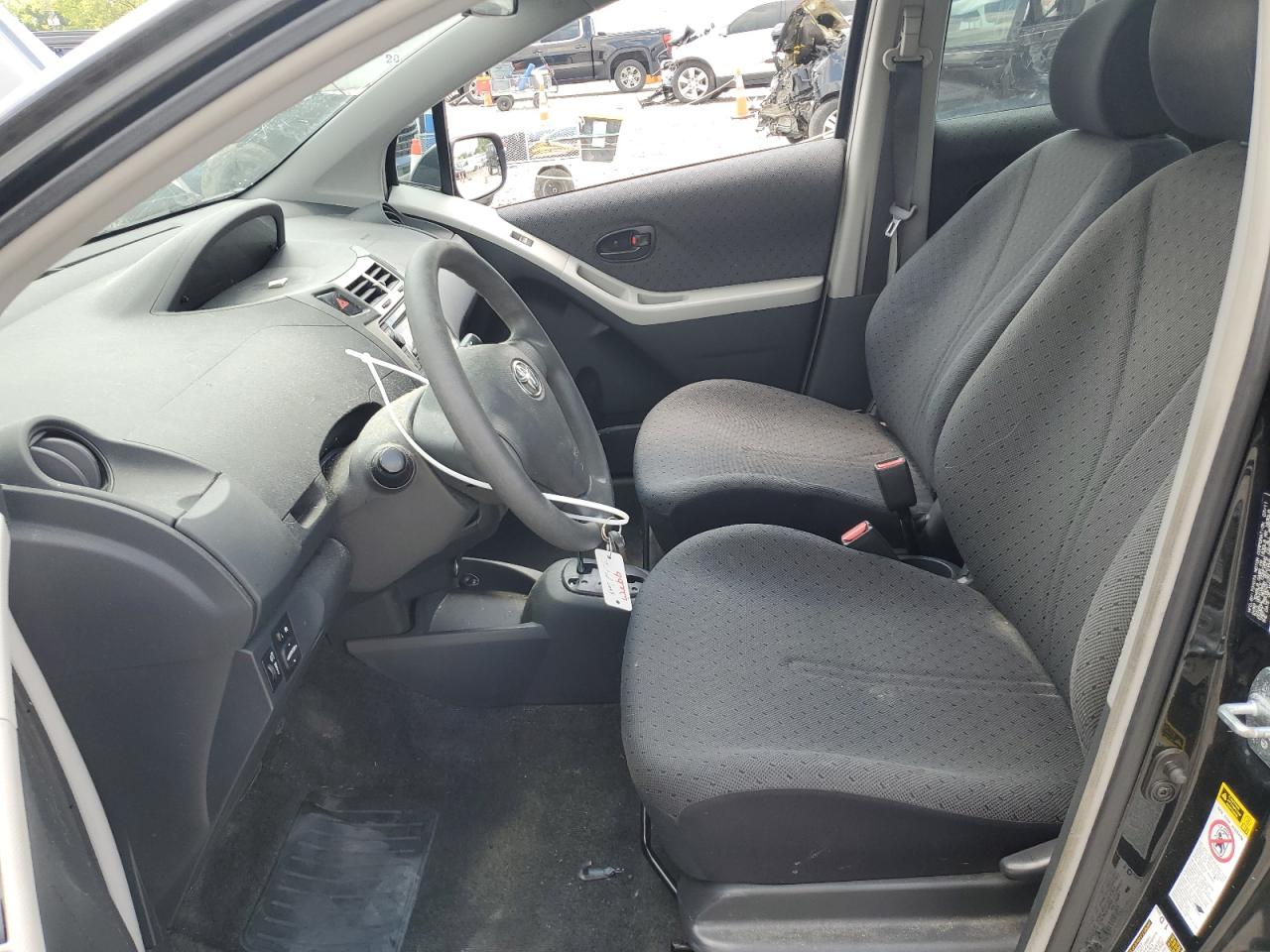 2011 Toyota Yaris VIN: JTDKT4K32B5342411 Lot: 64306335