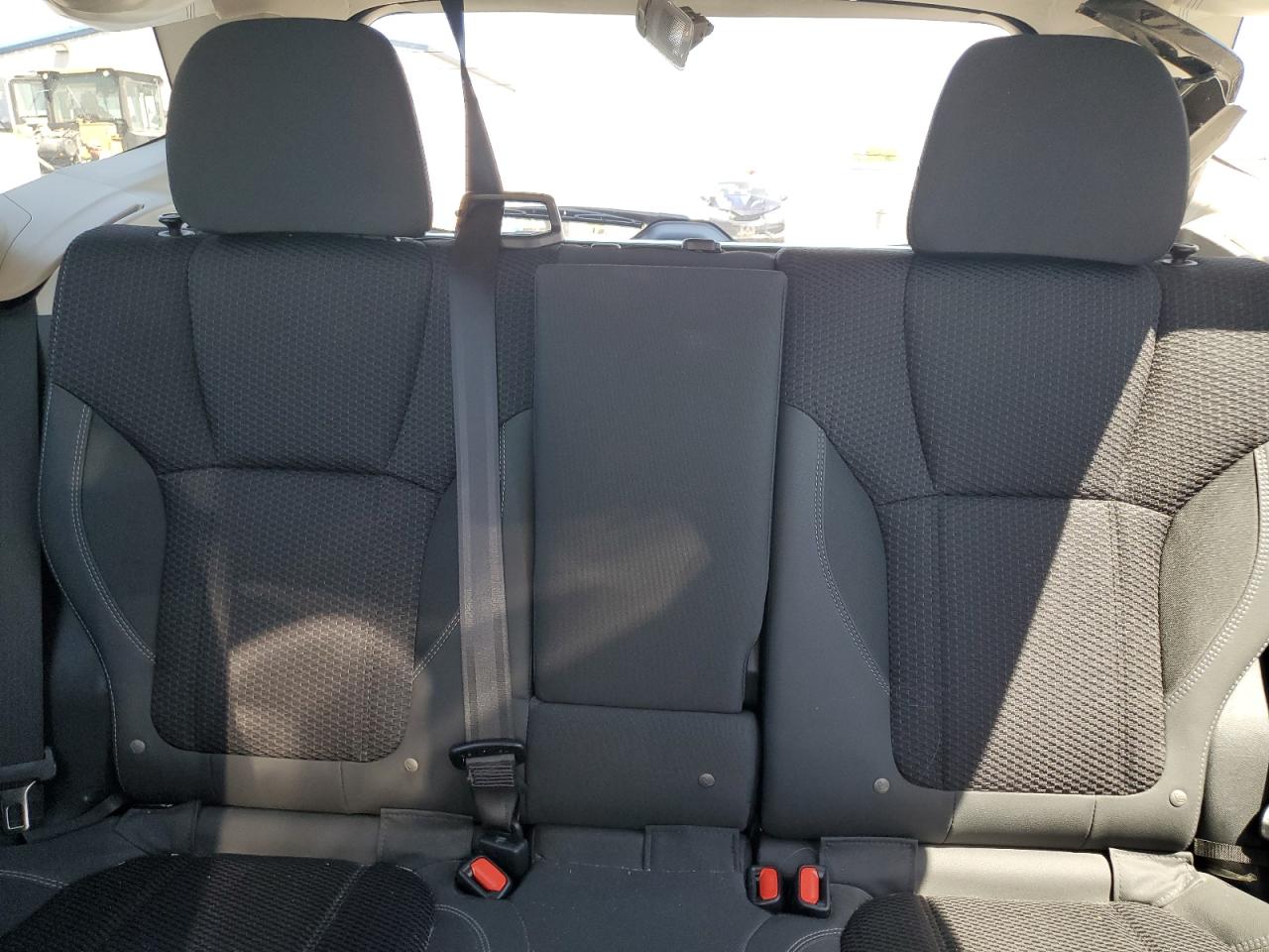 2022 Subaru Forester Premium VIN: JF2SKAEC8NH417498 Lot: 63147575