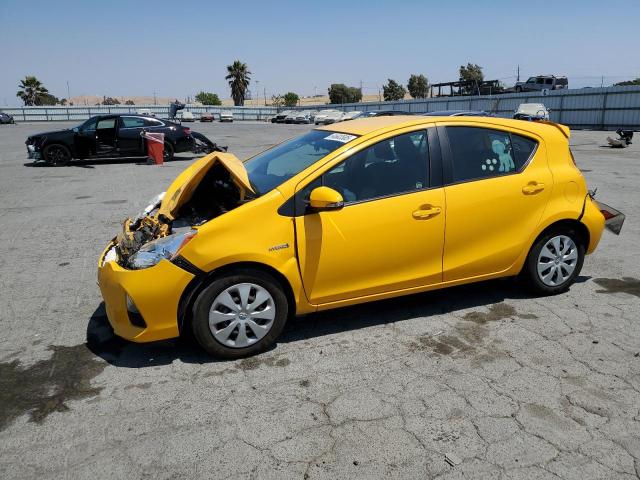  TOYOTA PRIUS 2014 Yellow