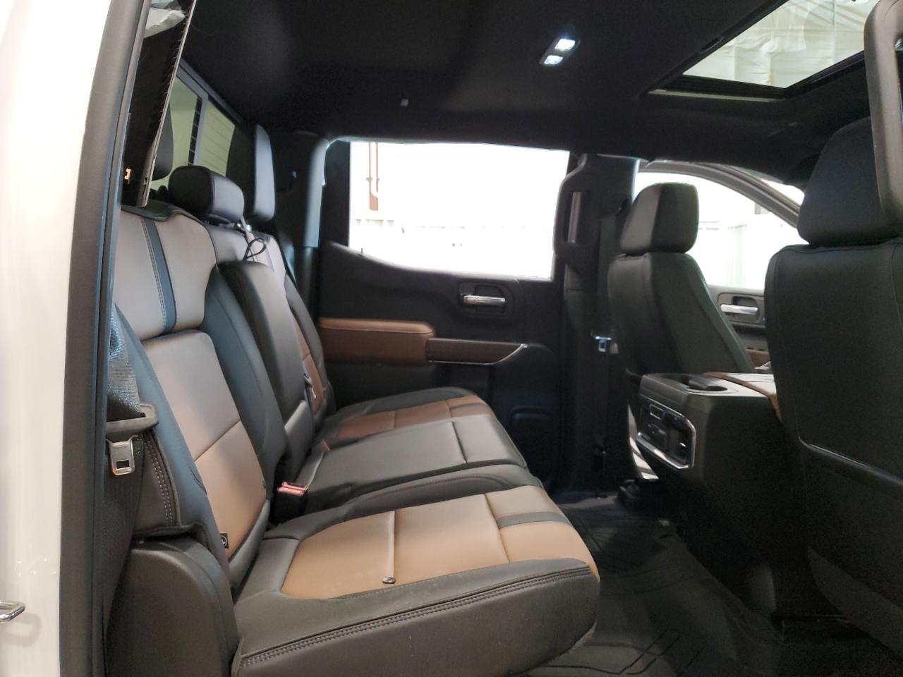2021 Chevrolet Silverado K1500 High Country VIN: 1GCUYHEL7MZ255063 Lot: 64203335