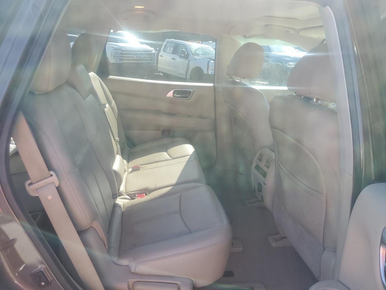 2015 Nissan Pathfinder S VIN: 5N1AR2MN9FC602166 Lot: 66527305