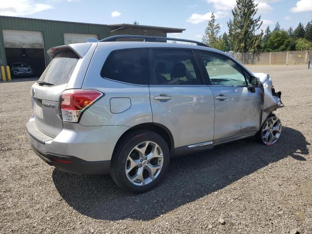  SUBARU FORESTER 2018 Silver