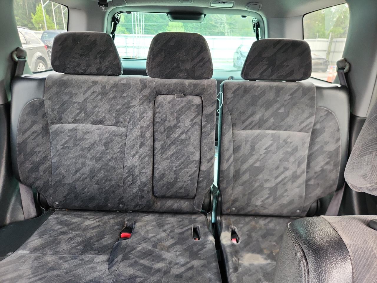 2004 Honda Cr-V Ex VIN: SHSRD788X4U214895 Lot: 62698135