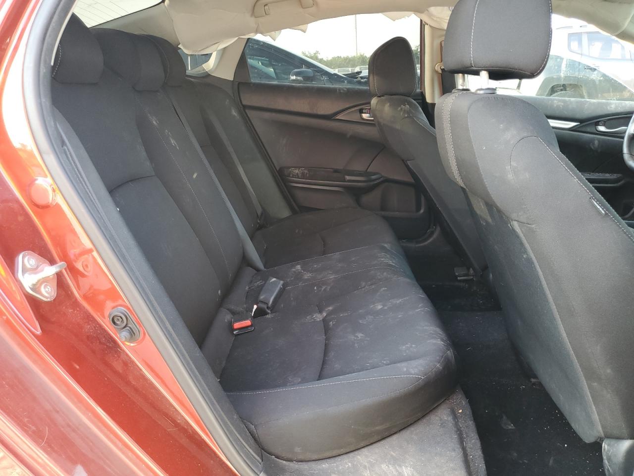 2019 Honda Civic Lx VIN: 19XFC2F68KE031645 Lot: 65552525