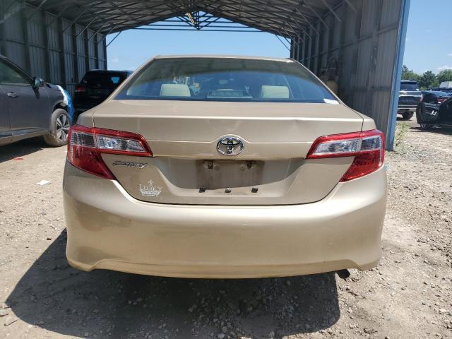 Sedans TOYOTA CAMRY 2012 Beżowy