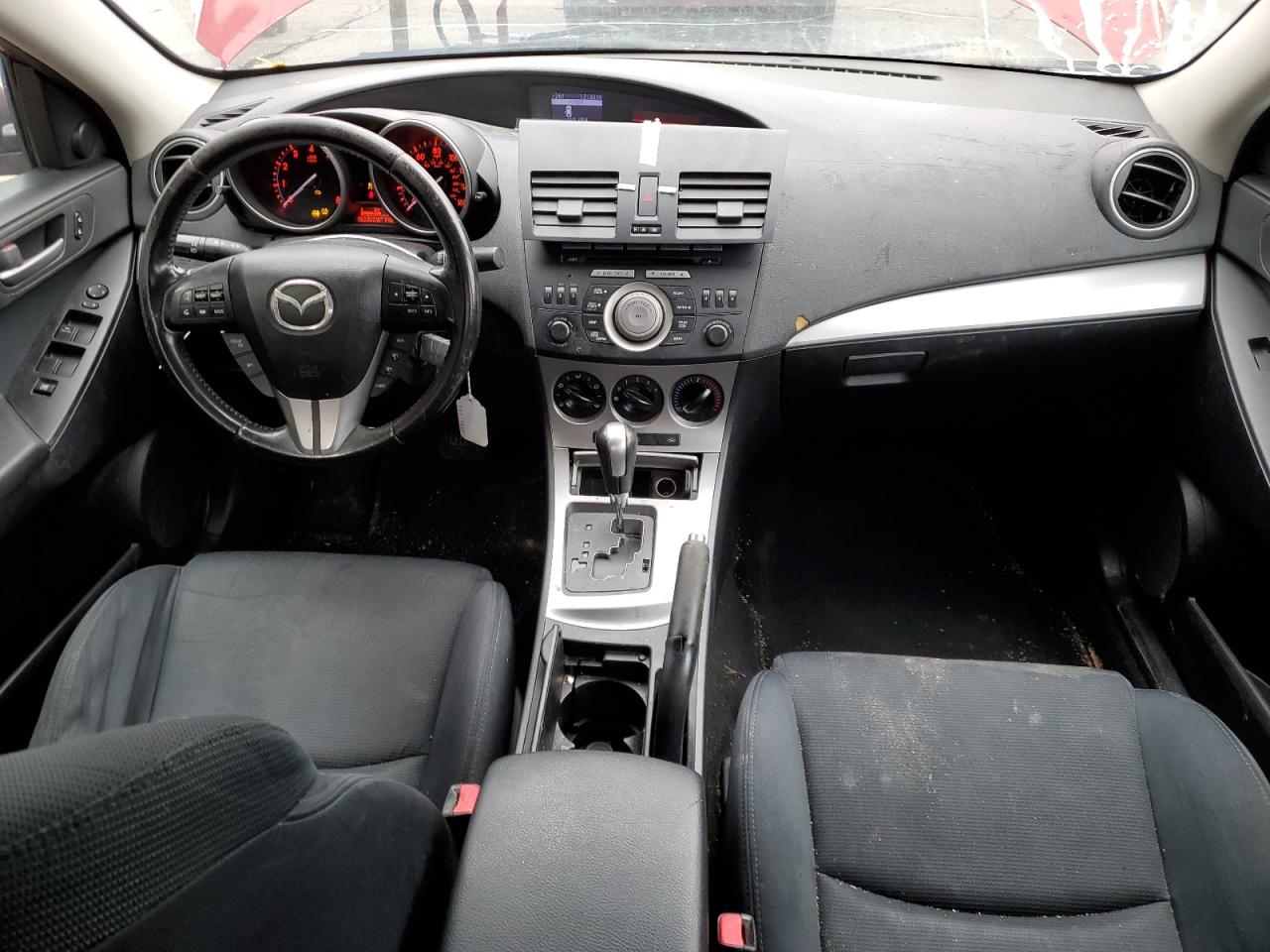 2010 Mazda 3 S VIN: JM1BL1S5XA1173048 Lot: 65211785